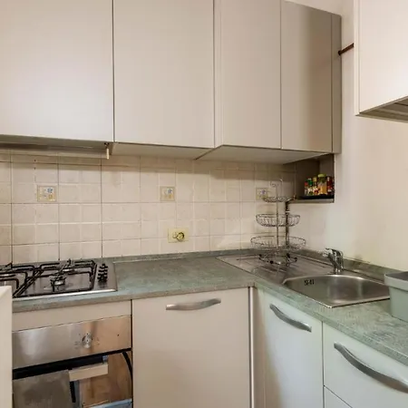 Cozy Apartment Near To Fashion District Milan Exterior photo